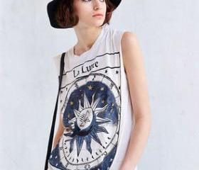 round neck sleeveless t shirt